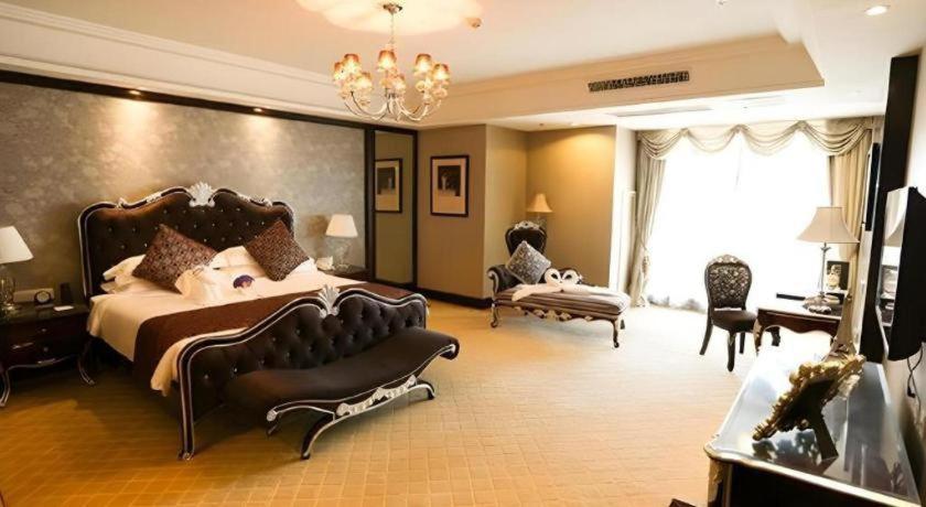 Country Garden Phoenix Hotel Shenyang Buitenkant foto