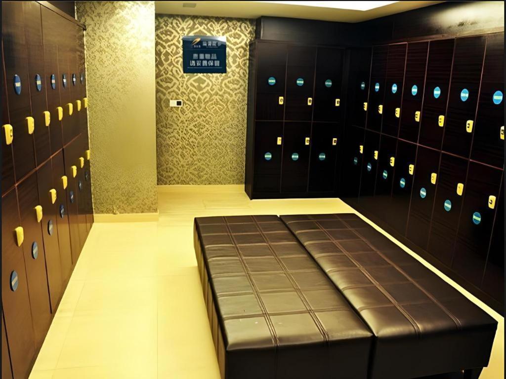 Country Garden Phoenix Hotel Shenyang Buitenkant foto