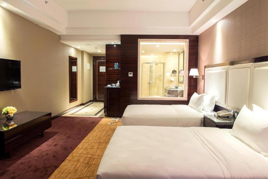 Country Garden Phoenix Hotel Shenyang Buitenkant foto